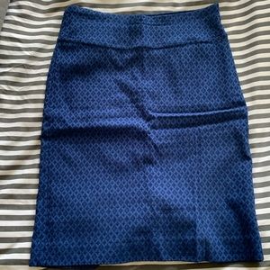 Blue pencil skirt 👗 like new! Stretch